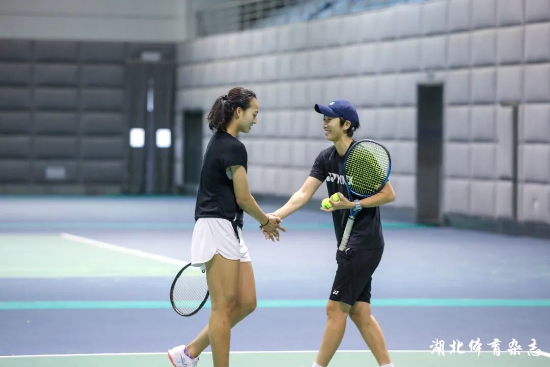 以其优雅的 以其优雅的